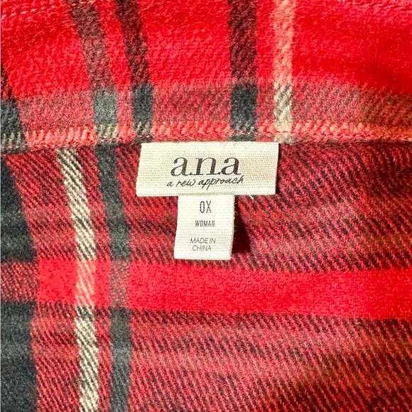 Flannel Red Woman’s Jacket - Picture 4 of 7